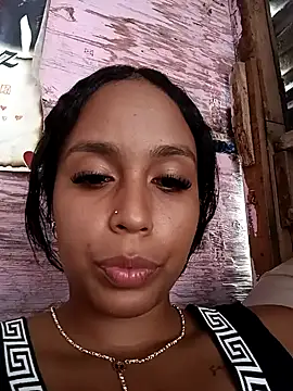 Snapshot of Fernanda30 chatting on September 2025 07:28:02 PM Fernanda30 online show from September 2025 07:28:02 PM