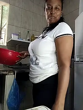 Fernanda30 online show from February 2026 05:02:01 PM