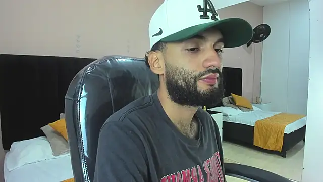 Ryan Jackson  online show from November 2025 05:45:01 AM