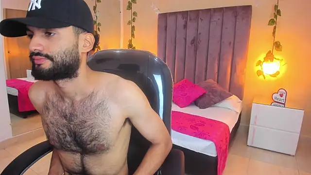 Ryan Jackson  online show from October 2025 03:58:01 AM