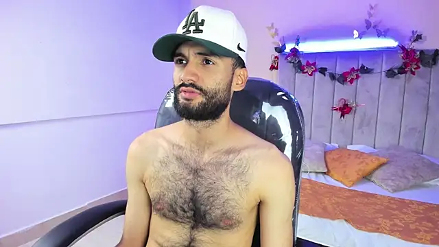 Ryan Jackson  online show from December 2025 04:58:02 AM