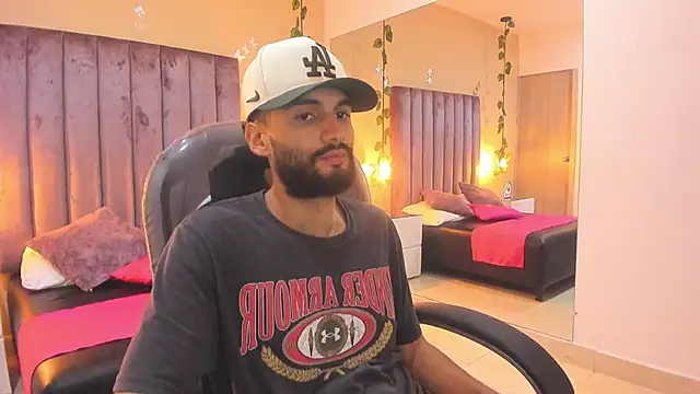 Snapshot of Ryan_Jackson_ chatting on October 2025 08:13:01 AM Ryan Jackson  online show from October 2025 08:13:01 AM