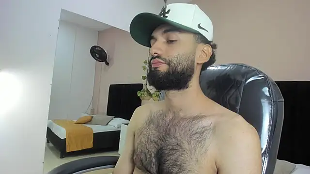 Ryan Jackson  online show from November 2025 03:43:01 AM