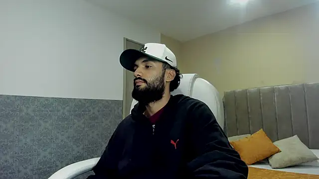 Snapshot of Ryan_Jackson_ chatting on September 2025 01:10:02 AM Ryan Jackson  online show from September 2025 01:10:02 AM