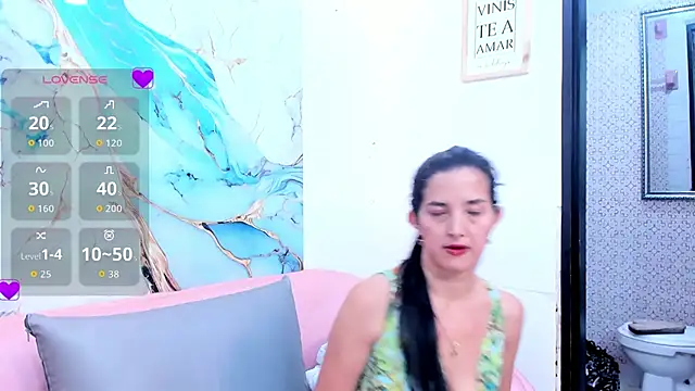 franceska milf online show from September 2025 08:03:02 PM