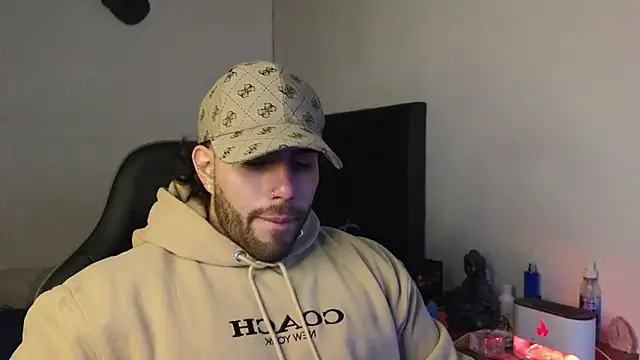 Ades Lowe online show from March 2026 06:24:01 AM