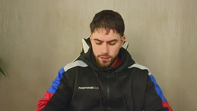 Ades Lowe online show from November 2025 11:24:02 AM