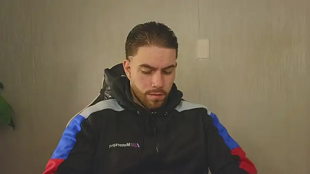 Ades Lowe online show from October 2025 11:42:01 AM