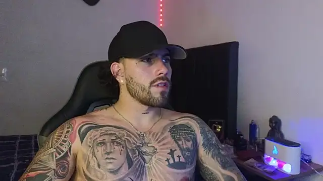 Ades Lowe online show from February 2026 07:08:01 AM