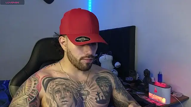 Ades Lowe online show from March 2026 05:48:01 AM