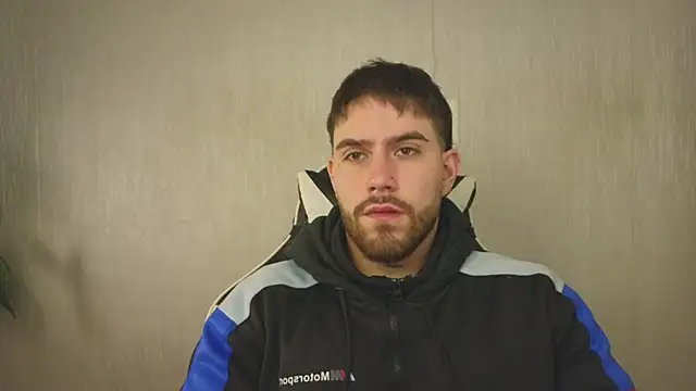 Ades Lowe online show from October 2025 12:04:01 PM