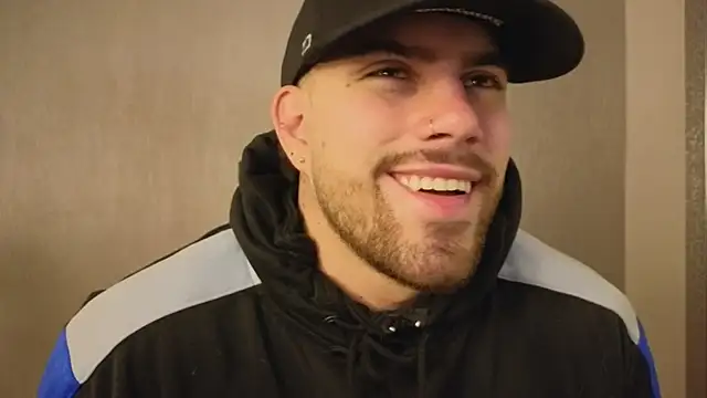 Ades Lowe online show from November 2025 12:11:02 PM