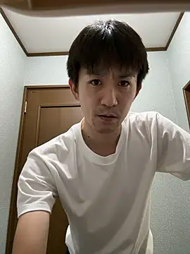 Snapshot of yuma0815 chatting on November 2025 01:04:02 PM yuma0815 online show from November 2025 01:04:02 PM