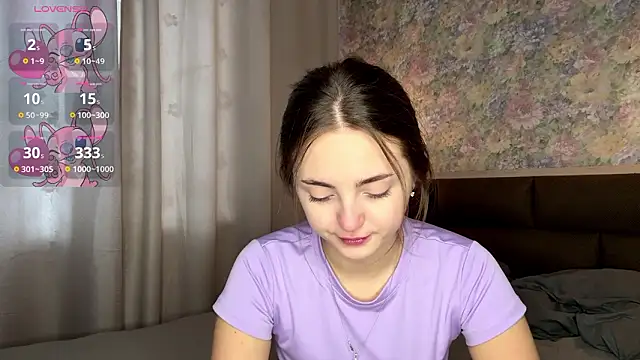 LoraDavi online show from March 2026 07:41:01 AM