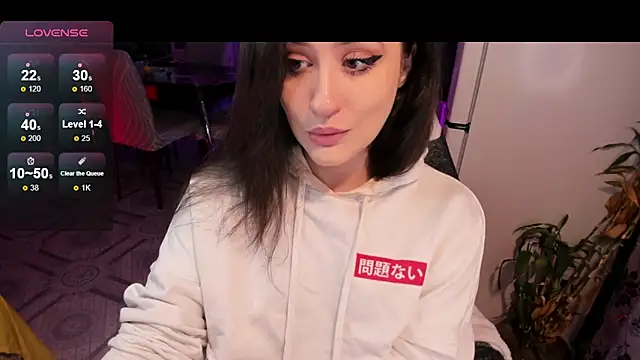 Sserendipityy online show from September 2025 03:12:02 PM