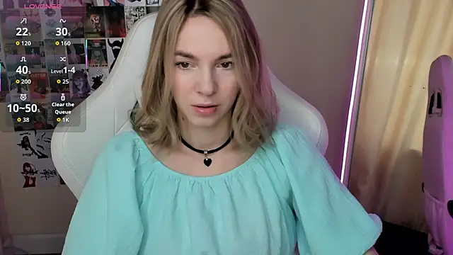 NessaDiazz online show from September 2025 01:22:01 AM