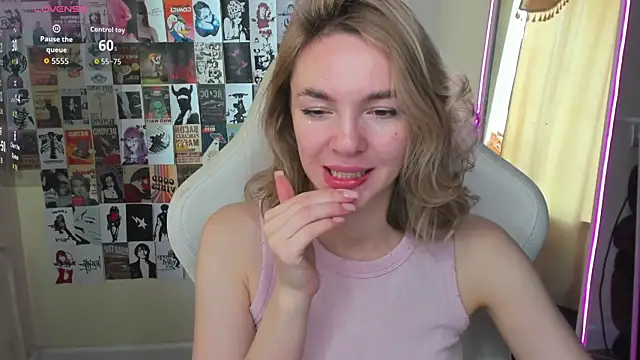 NessaDiazz online show from September 2025 01:54:02 AM