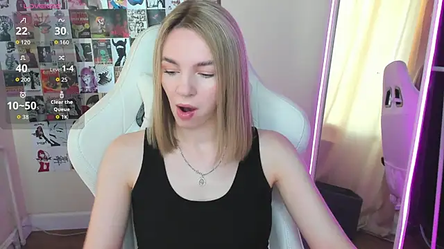 NessaDiazz online show from September 2025 01:12:02 AM