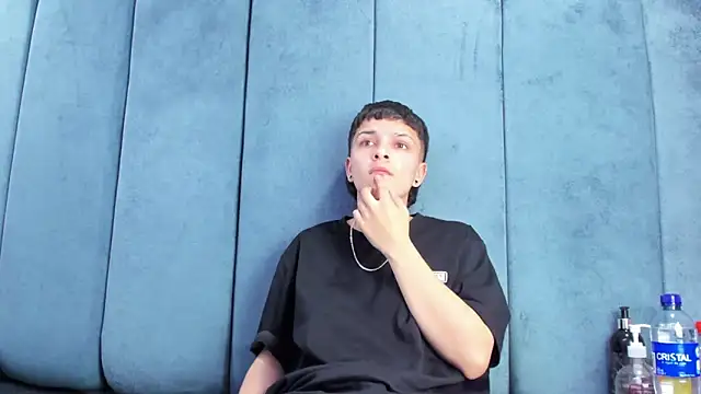 Megan Thompson  online show from February 2026 02:22:02 AM