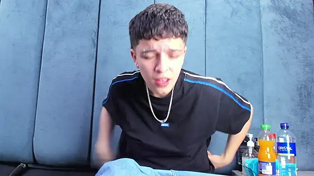 Megan Thompson  online show from March 2026 02:26:01 AM