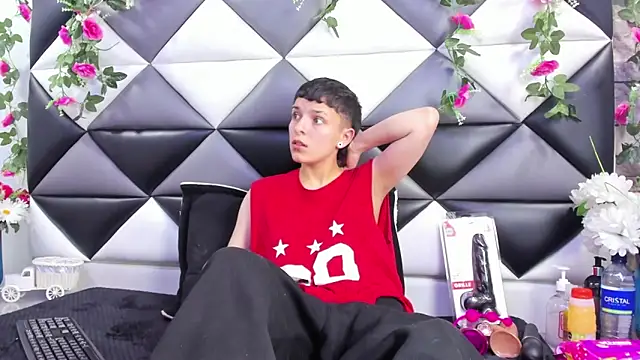 Snapshot of Megan_Thompson_ chatting on October 2025 02:27:02 AM Megan Thompson  online show from October 2025 02:27:02 AM