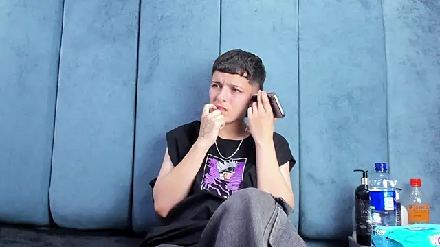 Megan Thompson  online show from March 2026 02:08:01 AM