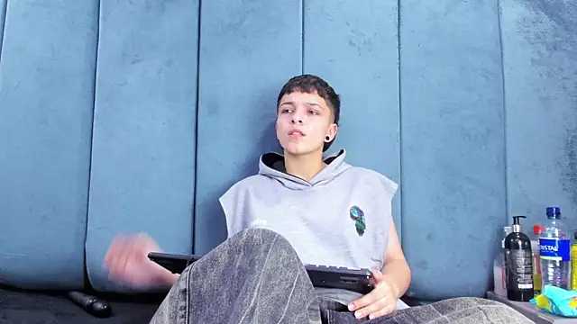 Megan Thompson  online show from March 2026 02:45:01 AM