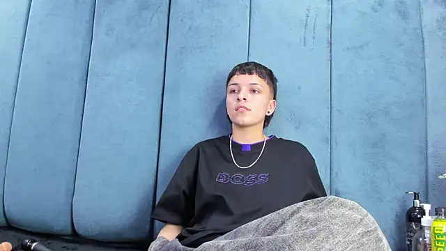 Megan Thompson  online show from February 2026 02:19:01 AM