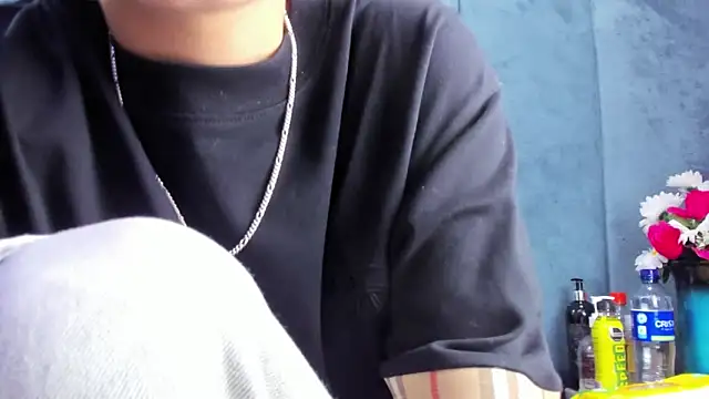 Megan Thompson  online show from February 2026 02:23:01 AM