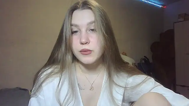 Snapshot of yourhoney_Lola_ chatting on October 2025 04:40:02 PM yourhoney Lola online show from October 2025 04:40:02 PM