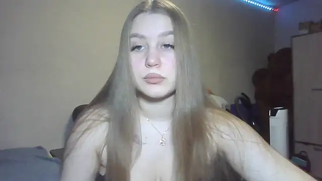 Snapshot of yourhoney_Lola_ chatting on October 2025 11:44:02 AM yourhoney Lola online show from October 2025 11:44:02 AM