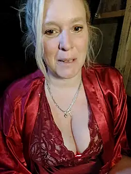 Bouncy-Bella28X online show from October 2025 08:27:01 AM