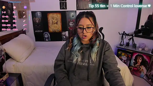 Snapshot of Cherry_blush_ chatting on November 2025 07:25:02 PM Cherry blush online show from November 2025 07:25:02 PM