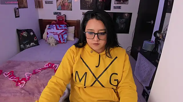 Cherry blush  online show from February 2026 09:20:01 PM