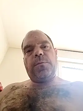 Mirkainvikta online show from April 2026 01:02:01 PM