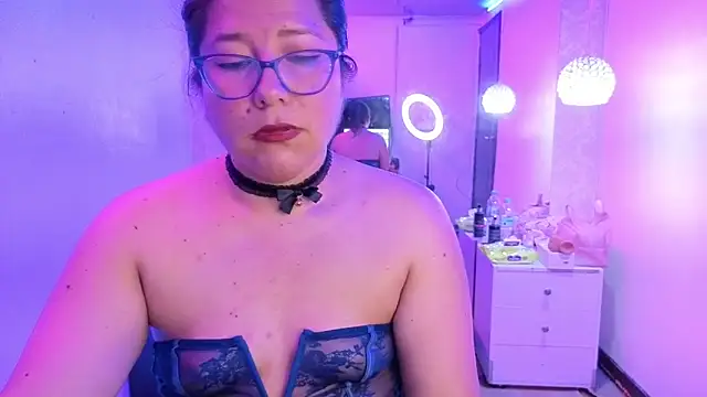 scarlett widow  online show from March 2026 02:13:02 AM