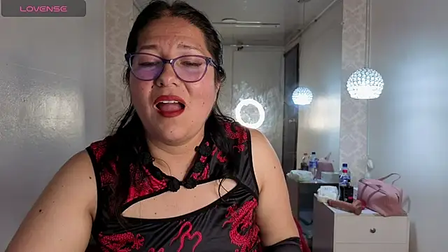 scarlett widow  online show from June 2026 03:29:02 AM