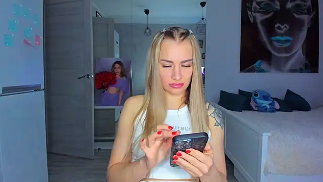 MashaFromRussia   online show from November 2025 08:51:01 AM