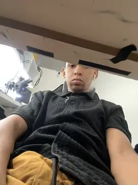 Oqui online show from April 2026 09:31:01 PM