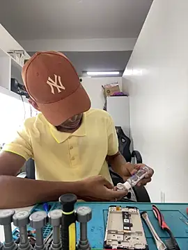 Oqui online show from March 2026 07:25:01 PM