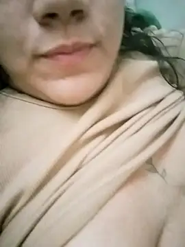 Mari29patty online show from October 2025 08:31:01 PM