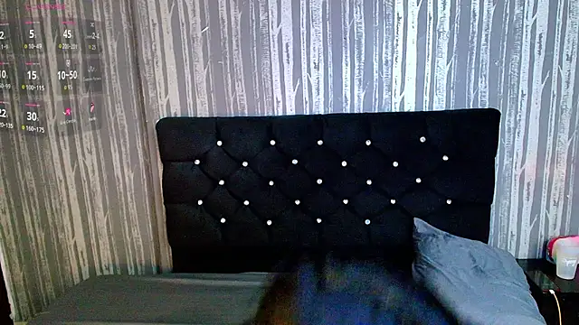 Alicee Moonn online show from March 2026 07:43:02 PM