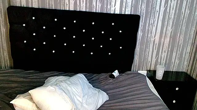 Alicee Moonn online show from February 2026 09:09:01 AM