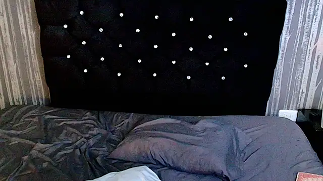 Alicee Moonn online show from February 2026 08:59:01 AM