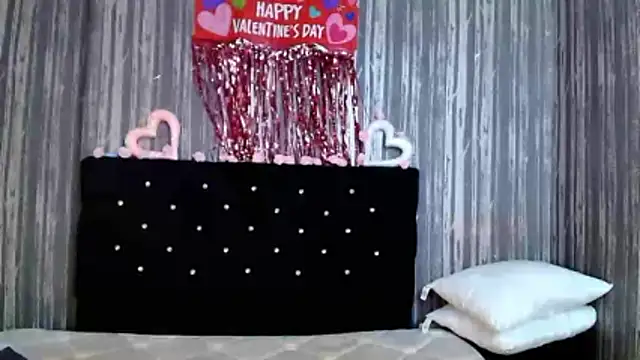 Alicee Moonn online show from February 2026 08:08:01 PM