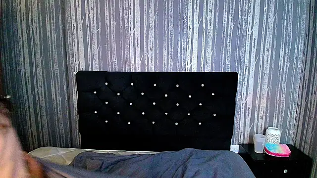 Alicee Moonn online show from March 2026 07:59:02 PM