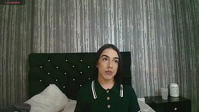 Alicee Moonn online show from May 2026 08:14:01 PM