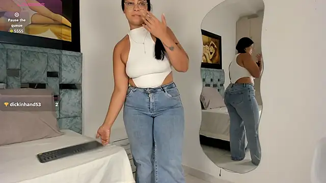 tamara lovv online show from October 2025 12:17:02 PM