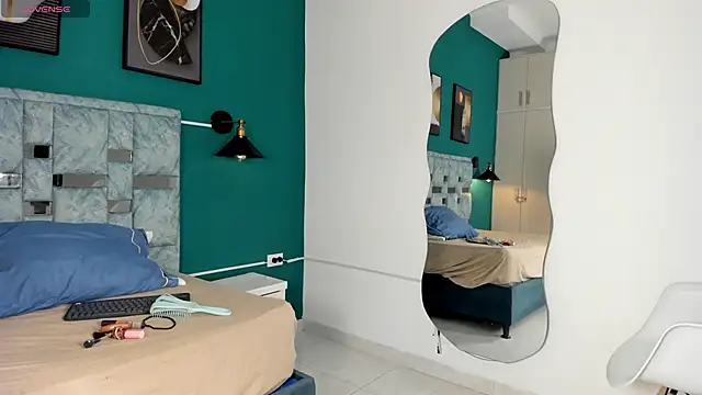 tamara lovv online show from November 2025 12:16:01 PM