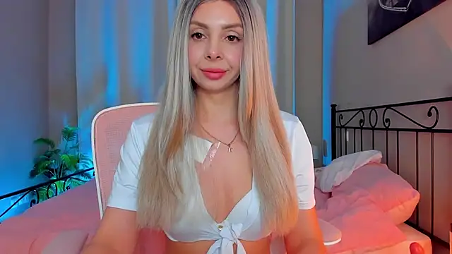 VelvetEliza online show from November 2025 06:52:02 PM